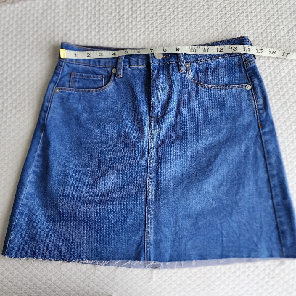 BLANKNYC High wasted,never worn mini skirt. Intense sky blue. 100% soft cotton. - Picture 7 of 10